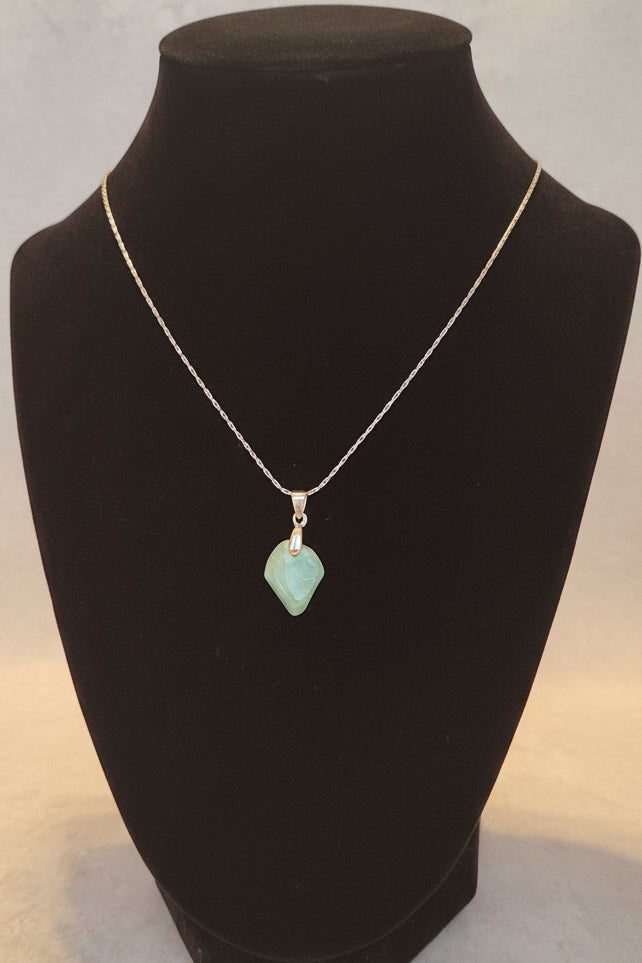 Aventurine Stone Pendant Necklace – Stainless Steel Chain