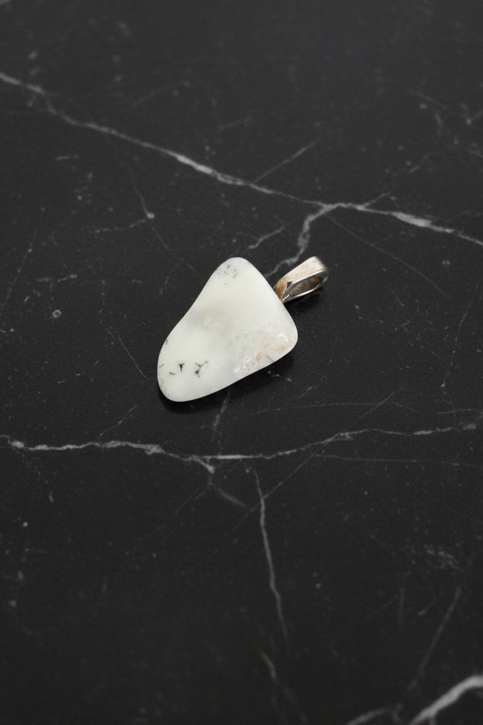 Tree Moss Agate Tumbled Stone Pendant